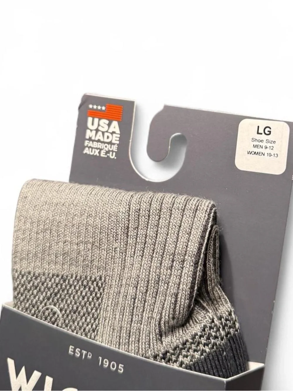 Wigwam Men's Gray Crew Socks with Ultimax Moisture Control